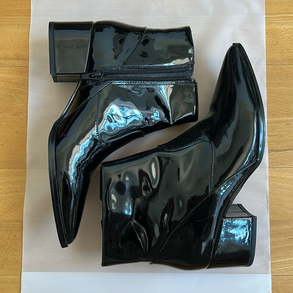 Aldo Pointy Boots - Size US 7